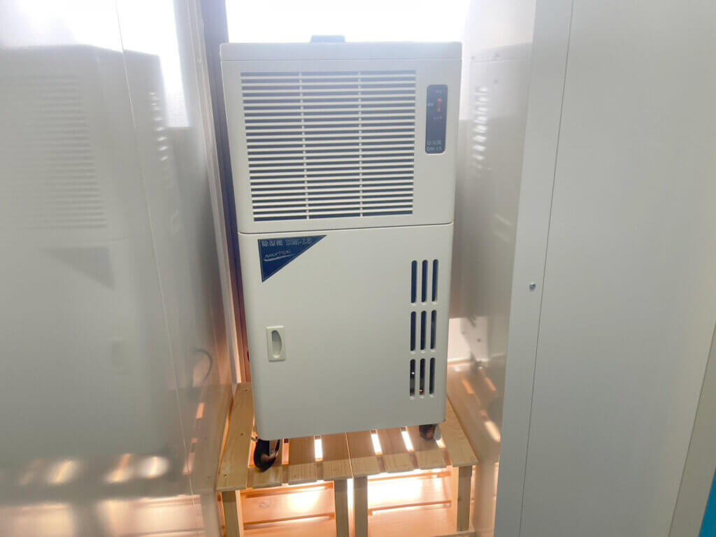 東広島八本松店除湿機完備