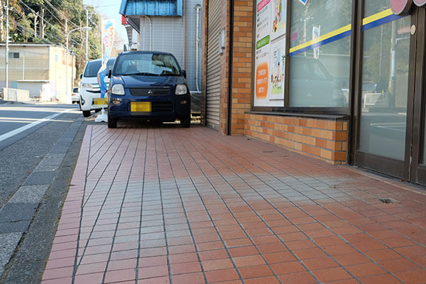 プラスルーム神奈川菅田店駐車スペース